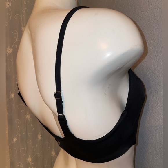 Victoria’s Secret Bikini Swim suit Top VS Bikini Top NEW - Picture 13 of 14